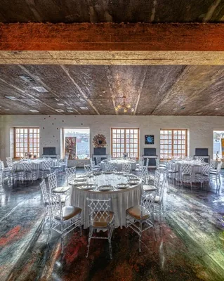 Зал White Hall