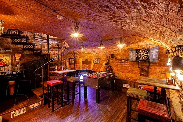 Лофт — Ирландский паб Buddy McDaniel, Москва