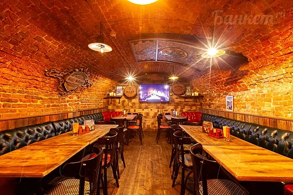 Лофт — Ирландский паб Buddy McDaniel, Москва
