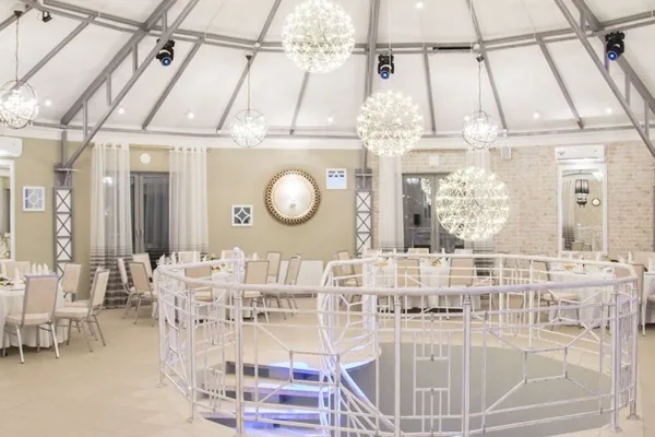 Банкетный зал