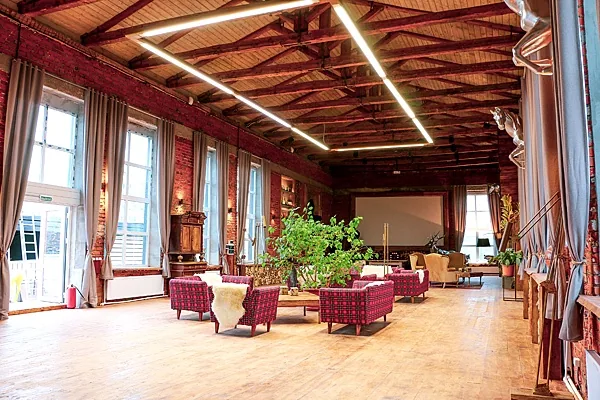 AG Loft, CHALET — фото