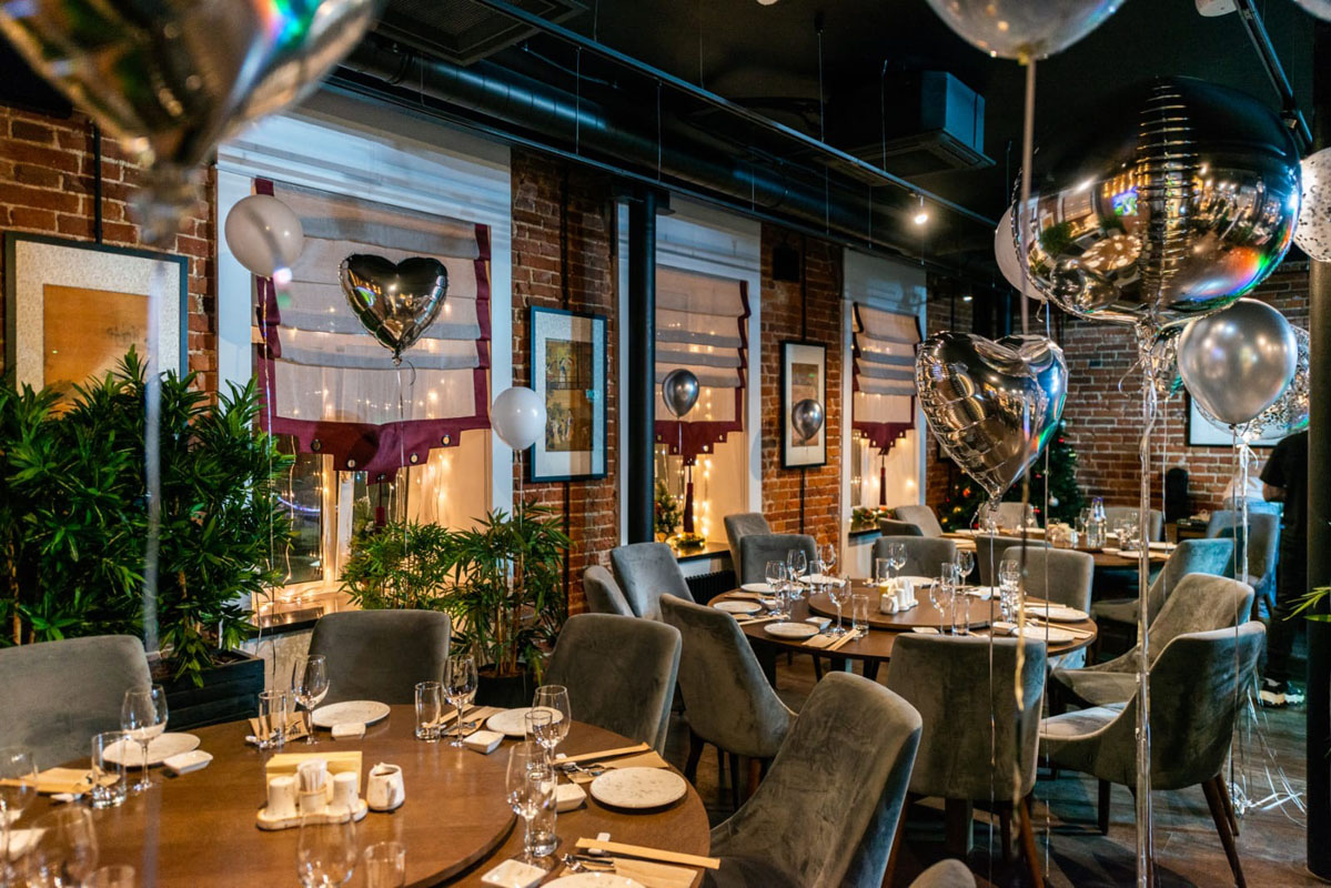 Ресторан 2-й этаж — Ресторан Чжун Го