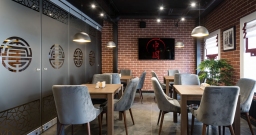 Ресторан 1-й этаж , VIP зал, малый банкетный зал — подробнее о зале