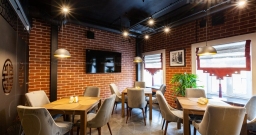 Ресторан 1-й этаж , VIP зал, малый банкетный зал Ресторан 1-й этаж , VIP зал, малый банкетный зал — фото 4