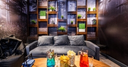 Туманный лес Туманный лес — интерьер зала