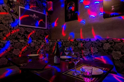 Отдельная комната № 1 — Караоке клуб Трели, Москва