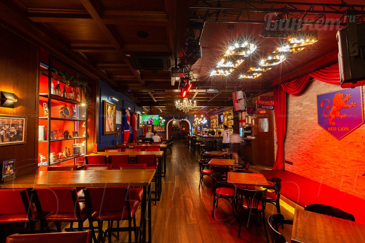 Основной зал — Бар Red Lion Pub