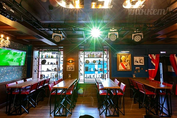 Основной зал — Бар Red Lion Pub, Москва