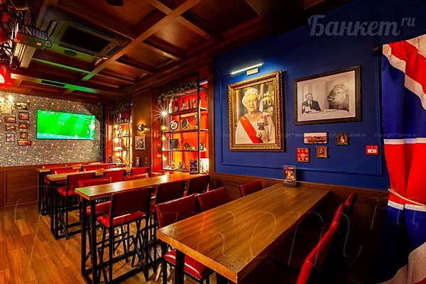 Основной зал — Бар Red Lion Pub, Москва