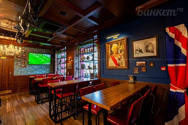 Основной зал — Бар Red Lion Pub, Москва