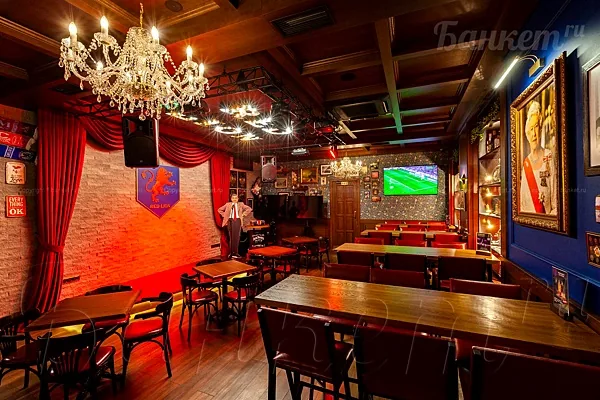 Основной зал — Бар Red Lion Pub, Москва