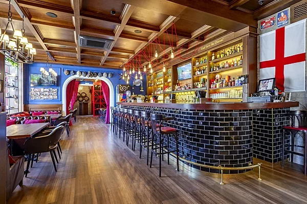 Основной зал — Бар Red Lion Pub, Москва