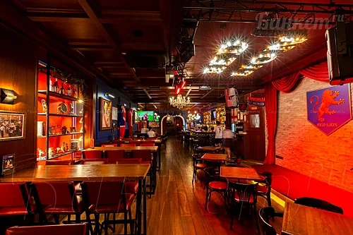 Основной зал — Бар Red Lion Pub