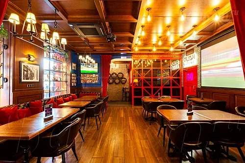 Малый зал — Бар Red Lion Pub