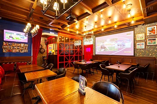 Малый зал — Бар Red Lion Pub, Москва