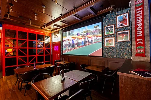 Малый зал — Бар Red Lion Pub, Москва