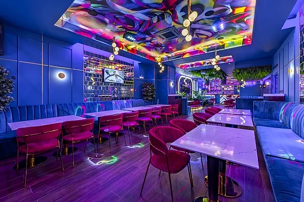 Бар Red Lion Pub, Зал Караоке — фото