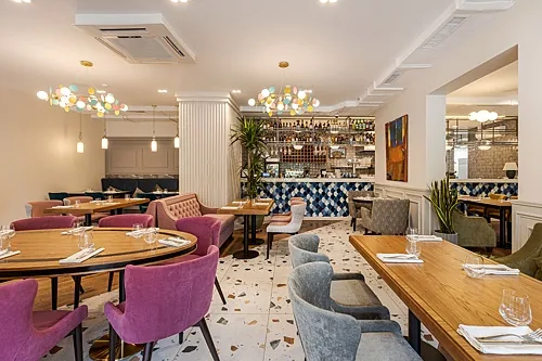Основной зал — Ресторан грузинской кухни Sesilia, Москва