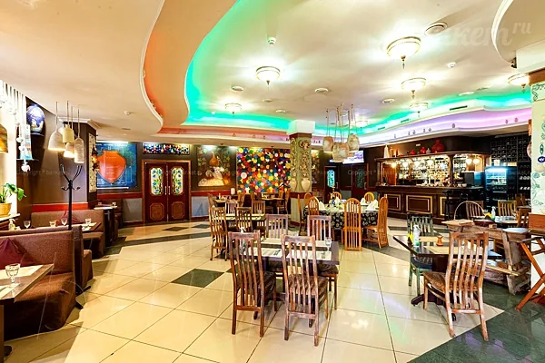 Большой зал — Очаг Grill, Москва