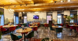 Основной зал — интерьер зала