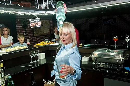 BYE club — Раменки, Москва