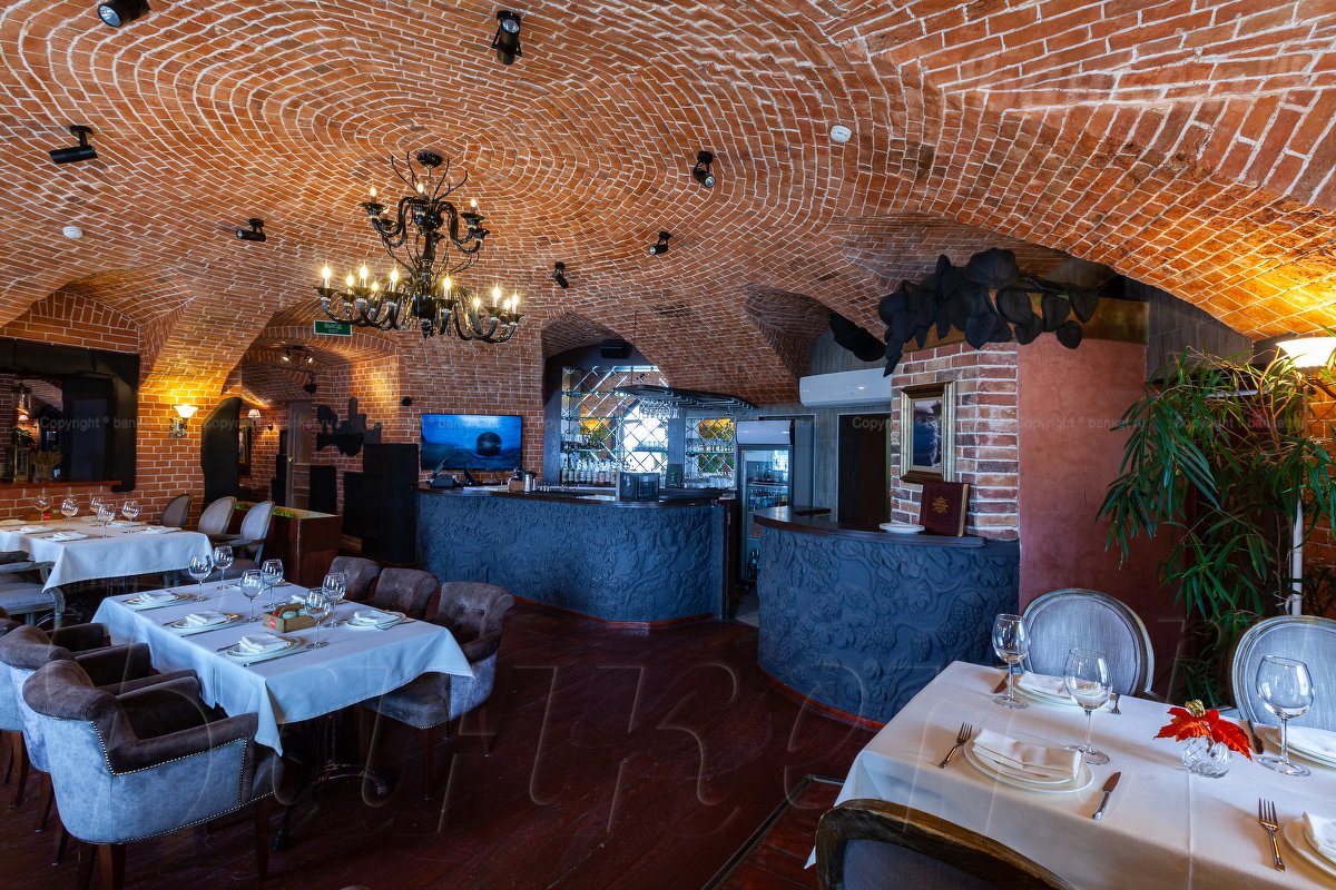 Главный зал — Ресторан Москвичи