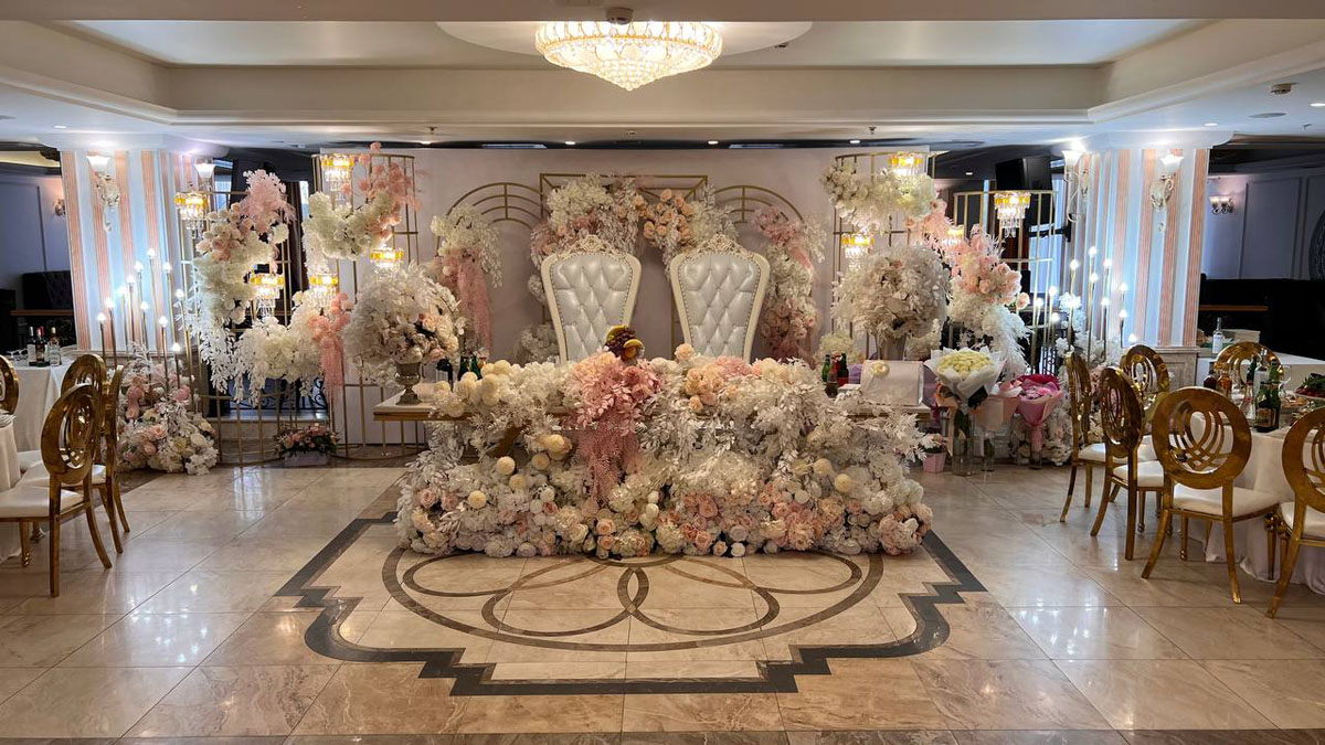 Ресторанный комплекс Golden Lotos — Банкетный зал Golden Lotus, фото банкетного зала