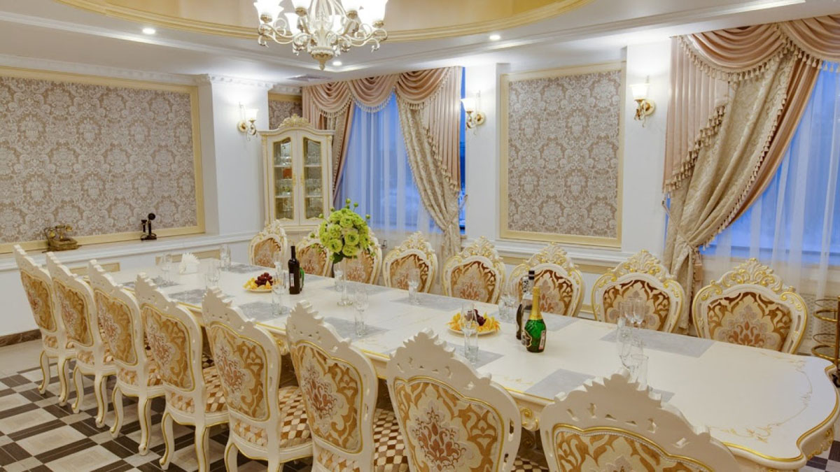 Французский зал — Ресторанный комплекс Golden Lotos