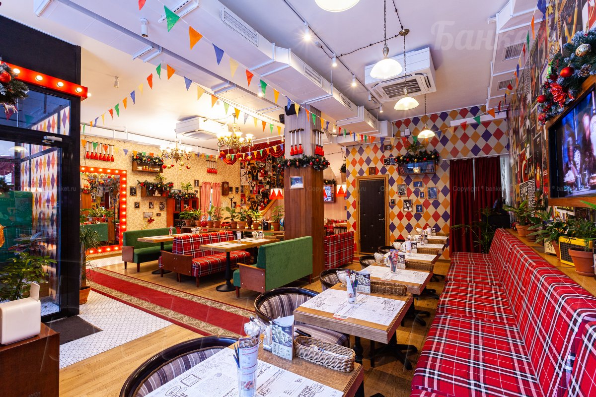 Первый этаж — Кафе Вареничная №1 на Цветном бульваре
