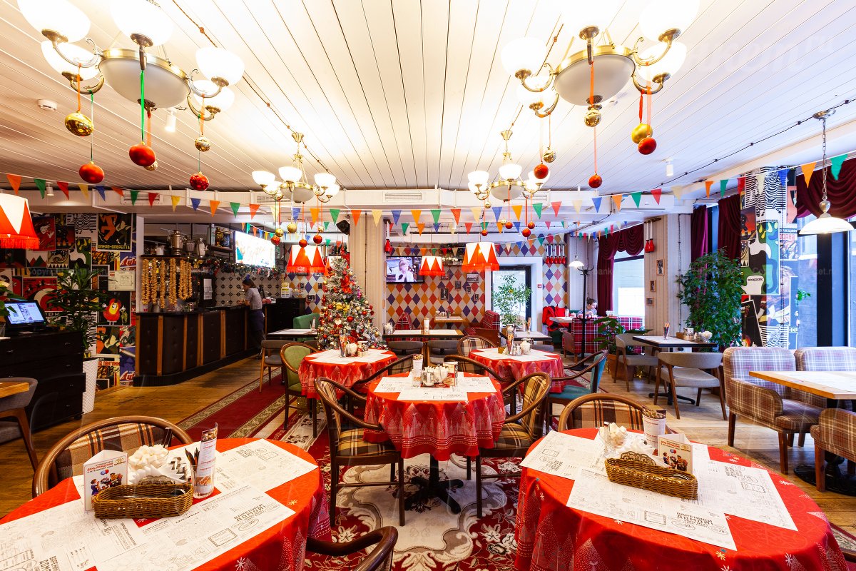 Второй этаж — Кафе Вареничная №1 на Цветном бульваре