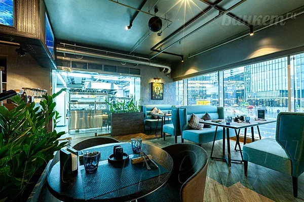 Made in Georgia, Основной зал — фото