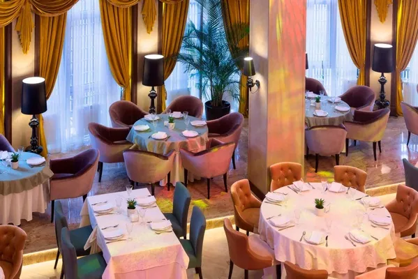 Dining room (2-й этаж)
