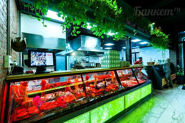ELEVEN Meathouse, Первый этаж — фото
