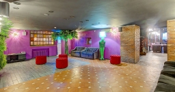 Зал Обеденный Зал Обеденный — интерьер зала