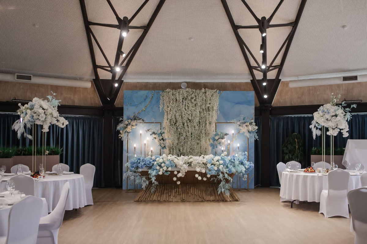 Основной зал 2-й этаж — Корабль