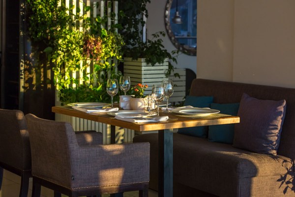 Шатер — интерьер зала