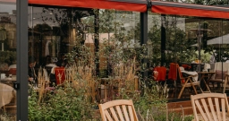 Летняя терраса — интерьер зала