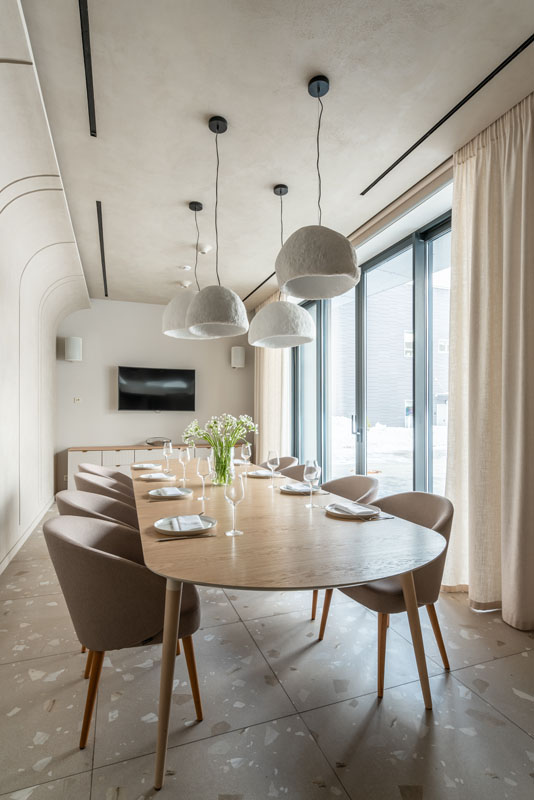 Вип 1 — Семейный ресторан Dune