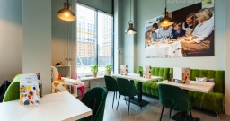 Основной зал — интерьер зала