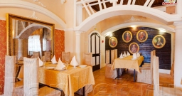 Кавалерный зал — подробнее о зале