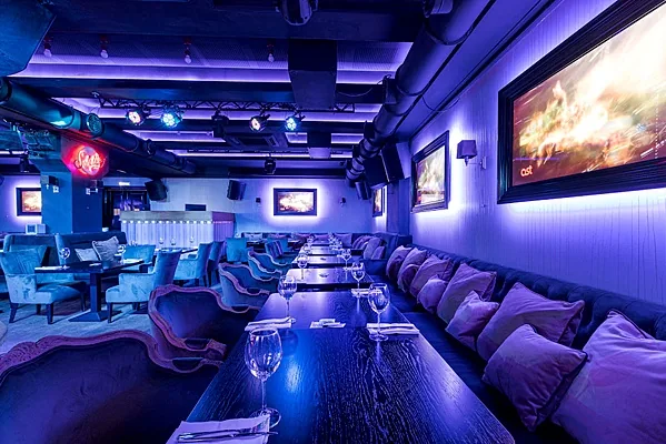 Soloway karaoke club & night bar / Соловей, Основной зал — фото
