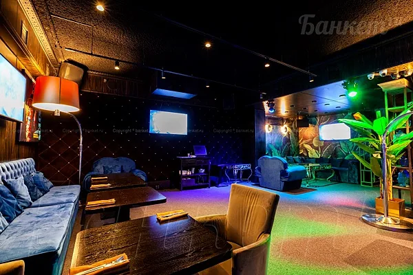 Soloway karaoke club & night bar / Соловей, Бархатный зал — фото