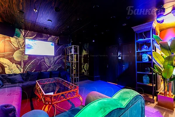Soloway karaoke club & night bar / Соловей, Бархатный зал — фото