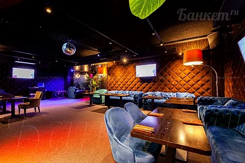 Бархатный зал — Soloway karaoke club & night bar / Соловей, Москва
