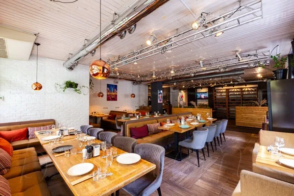 Большой зал — интерьер зала