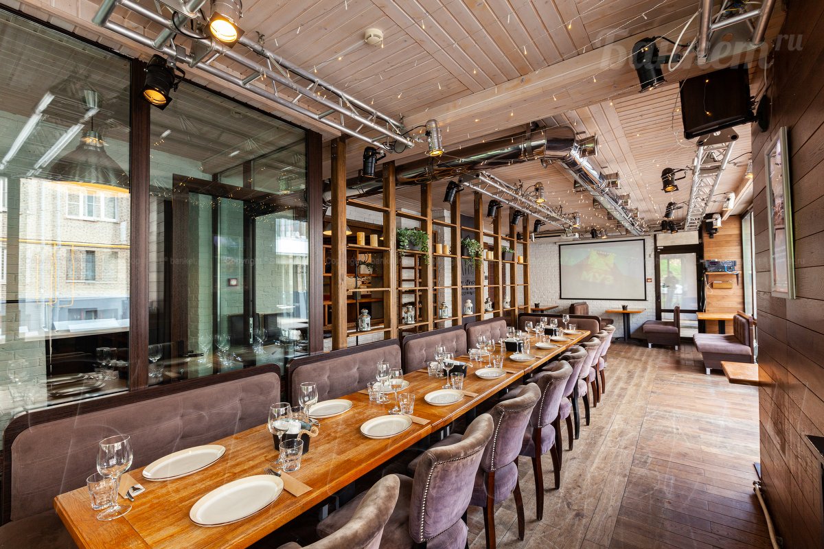 Малый зал — Нью-Йорк пицца и гриль