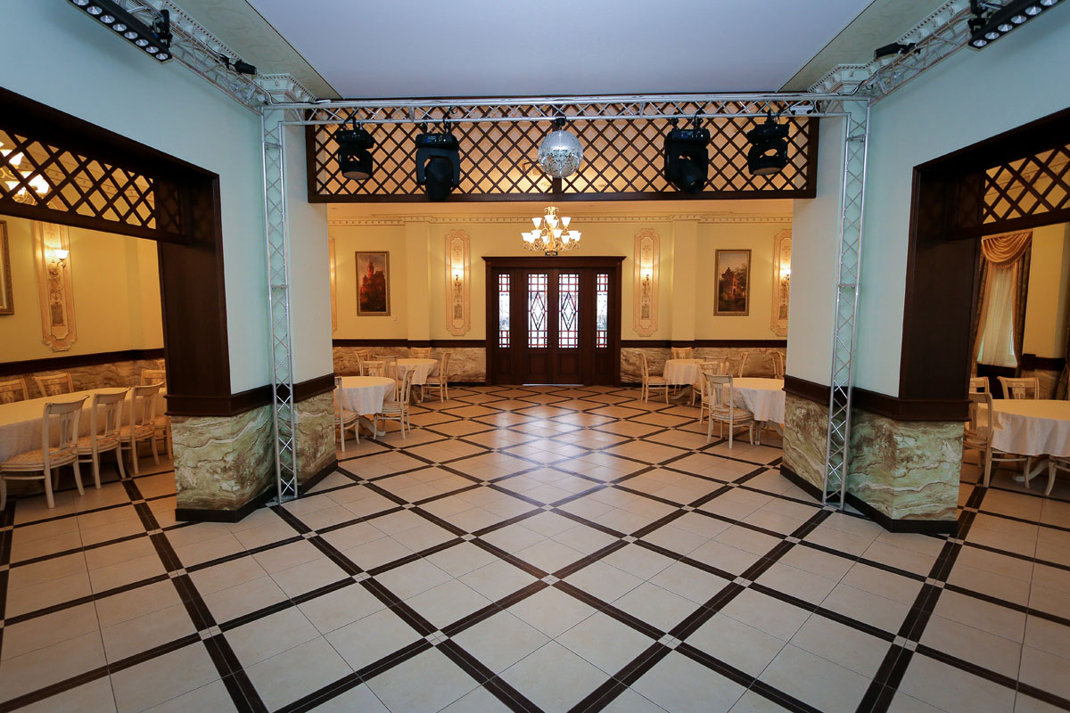 Большой Банкетный зал со сценой — фото 7