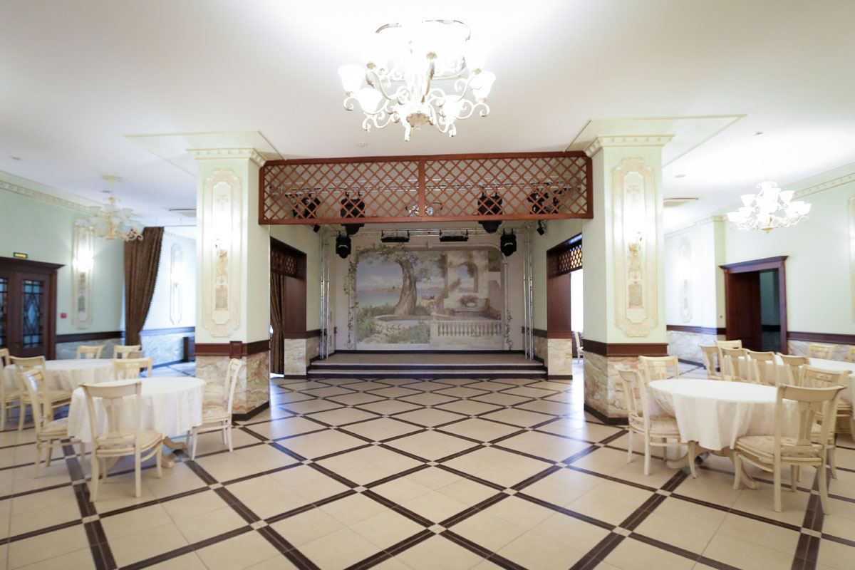 Большой Банкетный зал со сценой — фото 9
