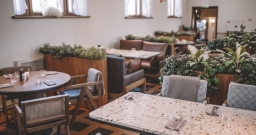 1-й этаж — подробнее о зале