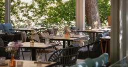 Веранда — подробнее о зале